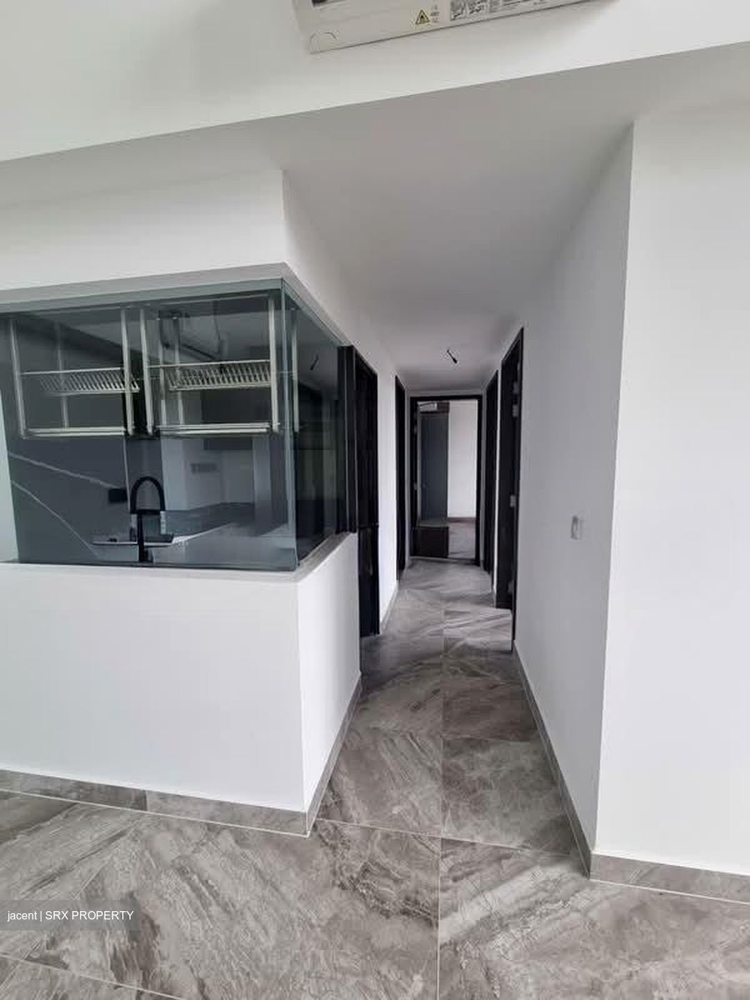 The Commodore (D27), Condominium #589956491